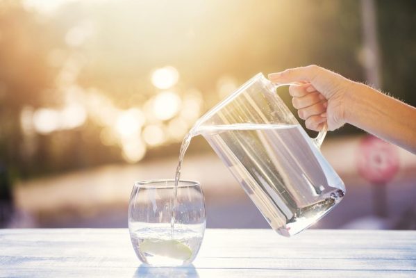 Uống Nước Đúng Cách: 7 Bí Quyết Nhỏ Cho Sức Khỏe Lớn