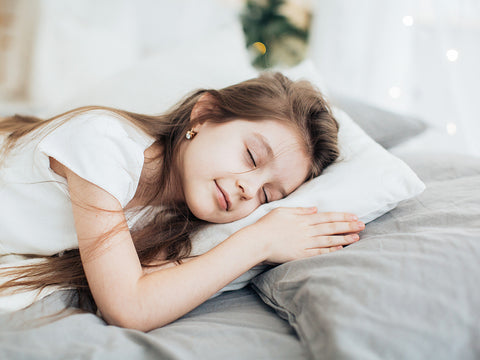 Giấc ngủ ngon là nền tảng cho một cơ thể khoẻ mạnh trong thời điểm giao mùa.