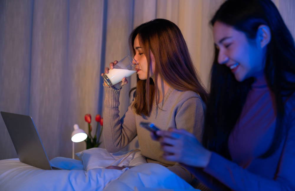 Thực phẩm giàu tryptophan giúp cải thiện giấc ngủ tự nhiên.