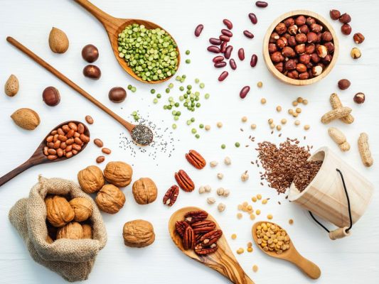Top 10 Loại Hạt Hữu Cơ Thường Dùng Trong Sữa Hạt Eat Clean