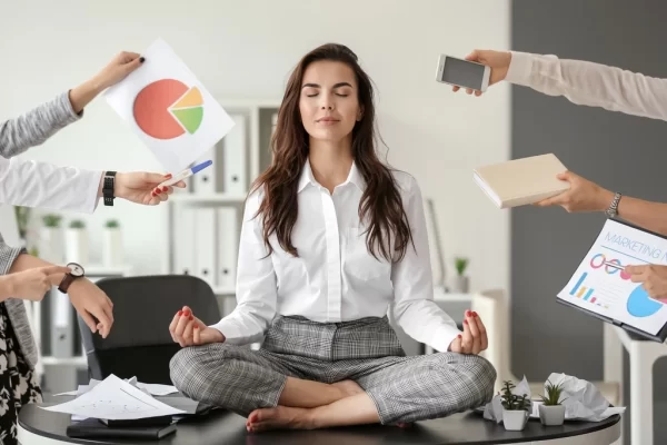 Cách Thư Giãn Sau Giờ Làm Để Phục Hồi Năng Lượng
