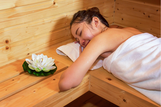 Liệu trình xông năng lượng tại Nguyên Xuân Legend – cách detox toàn diện, an toàn và thư giãn.