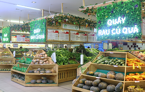 Chọn quầy bán có che chắn – cao ráo, đảm bảo chuỗi lạnh đang hoạt động.